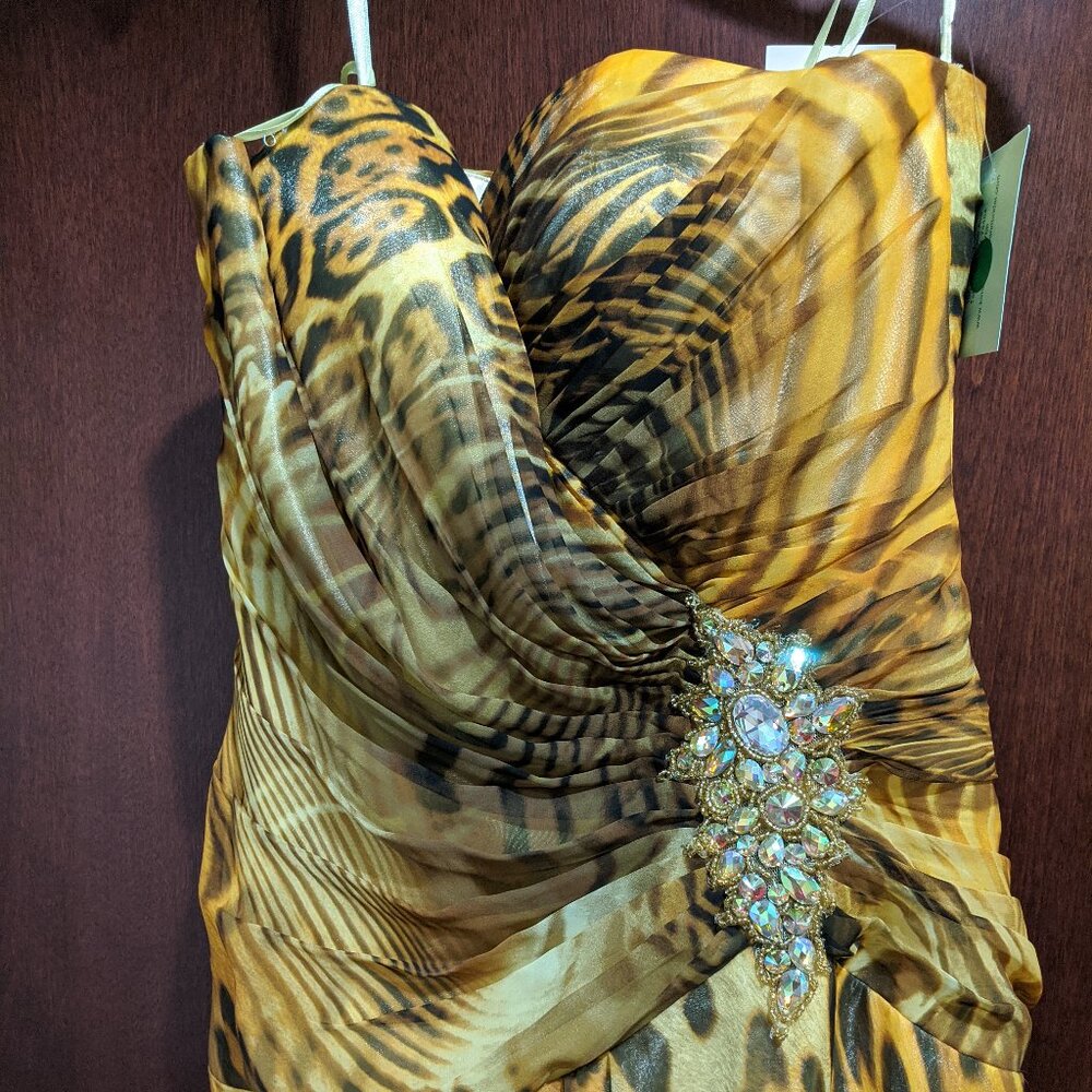 Jolie Prom 9549 Size 8 Leopard Prom Dress - Picture 3 of 8